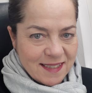 Meet your Posher, Eileen